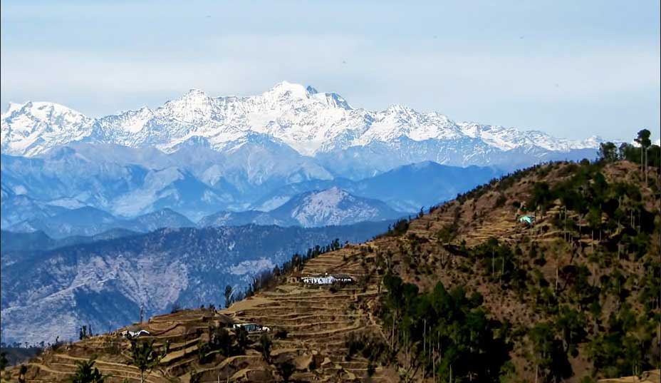 a view from dhanaulti