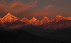 sunset on panchachulli at munsiyari