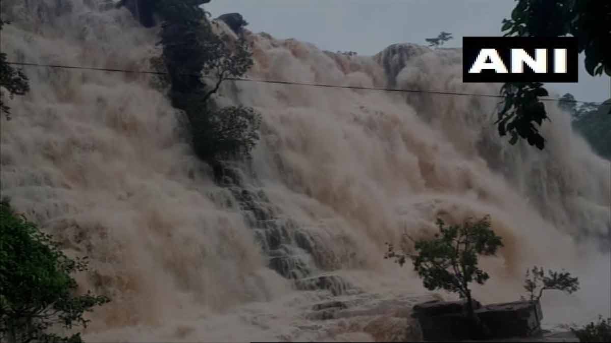 tirathgarh waterfalls