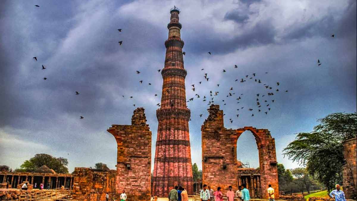 অনলাইনে কাটলে পর্যটকেরা কুতুব ...