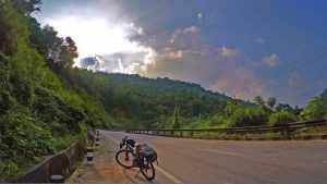 stay fit during travel