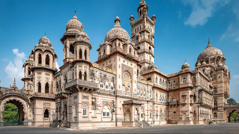 Laxmi Vilas Palace